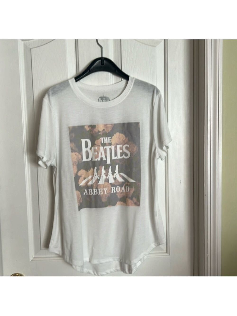 The Beatles t shirt. XXXL. Cream. Abbey Road